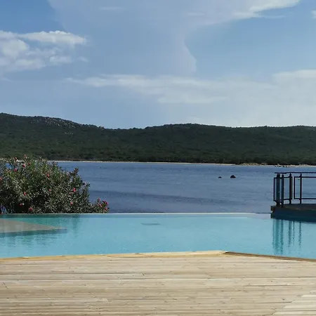 Perla Di Mare - T3 Avec Piscine Et Acces Daire *