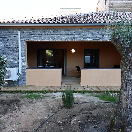 Perla Di Mare - T3 Avec Piscine Et Acces Daire *