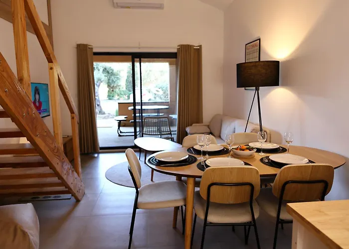 Perla Di Mare - T3 Avec Piscine Et Acces Apartament *