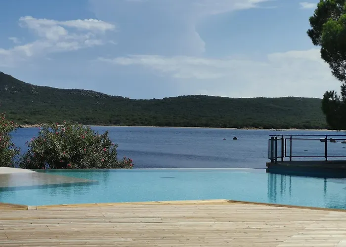 Perla Di Mare - T3 Avec Piscine Et Acces Apartament *
